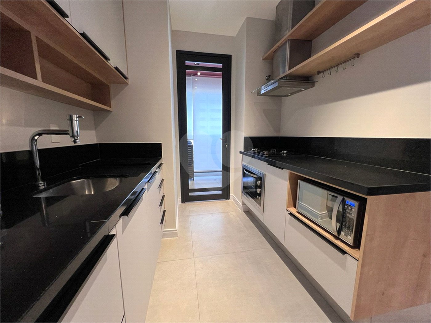 Apartamento para alugar com 2 quartos, sendo 1 suíte, em Cerqueira César, São Paulo, SP