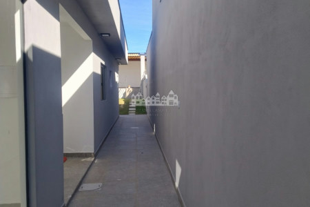Casa à venda com 2 quartos, sendo 1 suíte, em Nova Suissa, Piracaia, SP