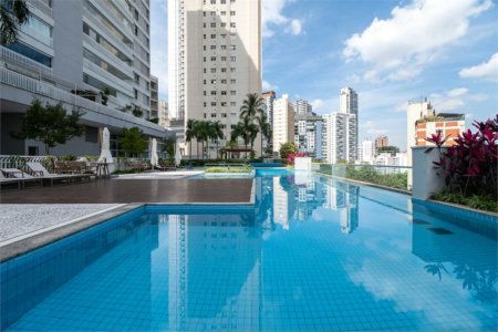 Apartamento à venda com 3 suítes em Sumarezinho, São Paulo, SP