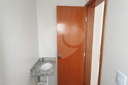 Casa à venda com 1 quarto no condomínio Marcio Pupo, São Paulo - SP