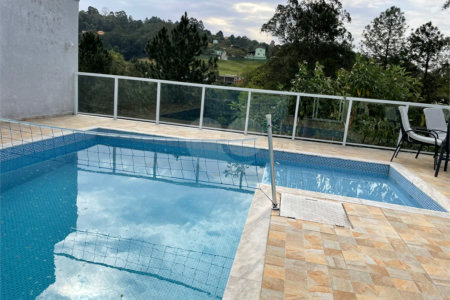 Casa à venda com 4 suítes em Suru, Santana de Parnaíba, SP