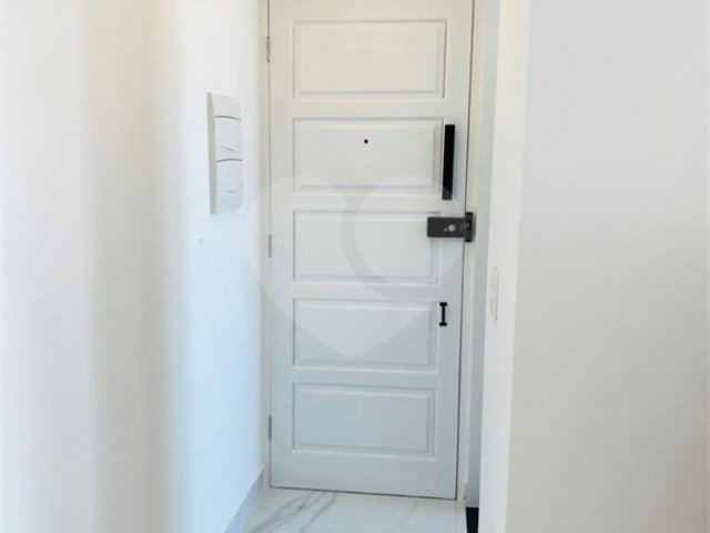 Apartamento à venda com 3 quartos, sendo 1 suíte,  em Parada Inglesa, São Paulo, SP