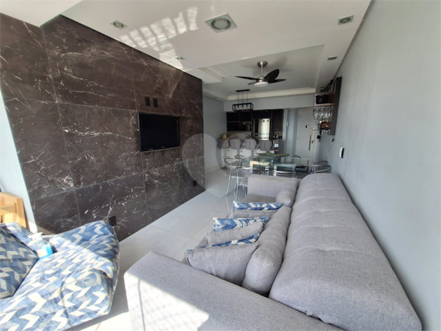 Apartamento à venda com 3 quartos, sendo 1 suíte,  em Vila Maria, São Paulo, SP