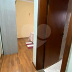 Casa à venda com 3 quartos, sendo 2 suítes, no condomínio Residencial Jardim Altos de Suzano, Suzano - SP