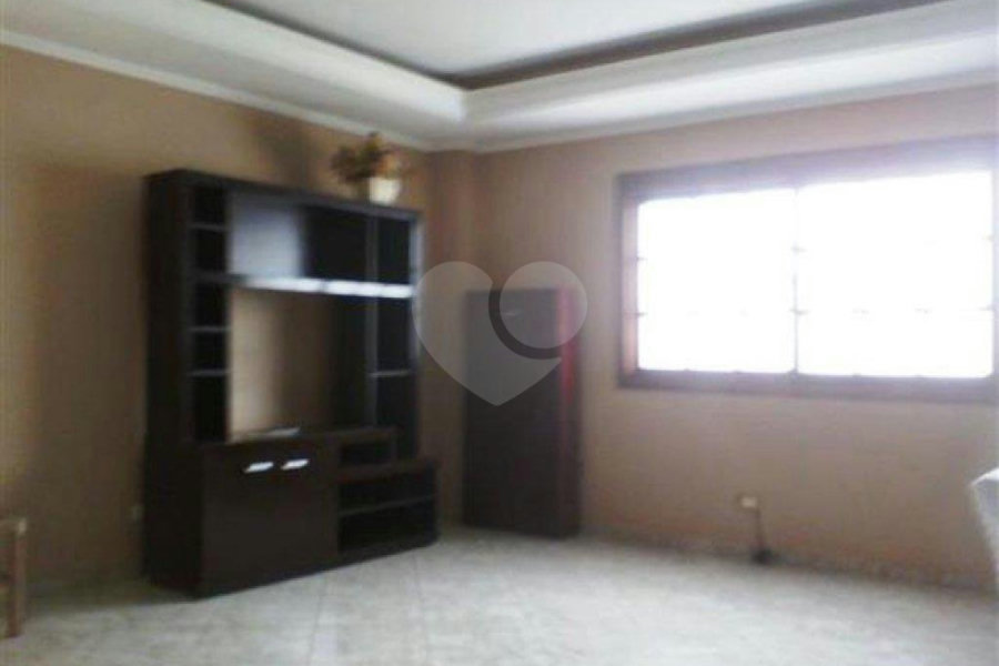 Sobrado à venda com 3 quartos, sendo 1 suíte,  em Imirim, São Paulo, SP