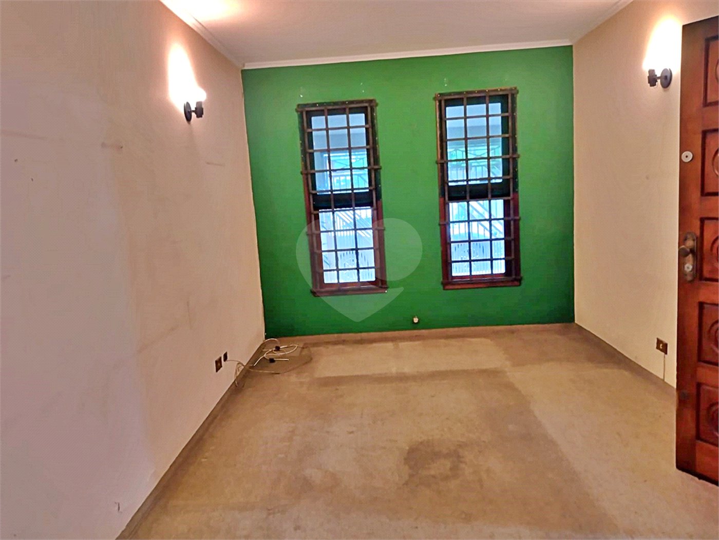 Sobrado à venda com 3 quartos, sendo 1 suíte,  em Parque Colonial, São Paulo, SP