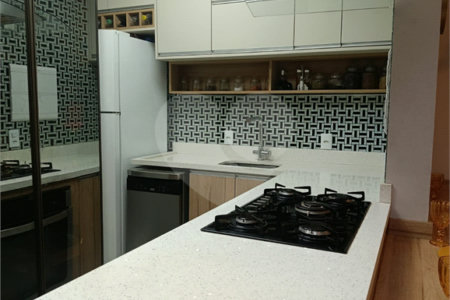 Apartamento à venda com 3 quartos, sendo 1 suíte, em Jardim Flor da Montanha, Guarulhos, SP
