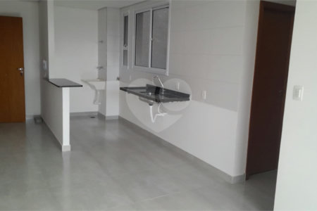 Apartamento à venda com 2 quartos, sendo 1 suíte,  em Jardim Prestes de Barros, Sorocaba, SP