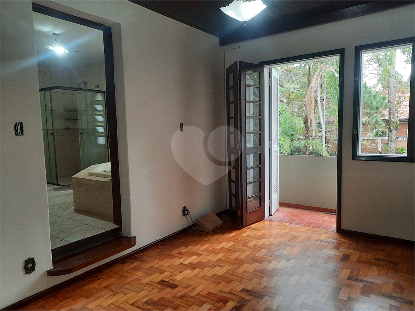 Casa Térrea à venda com 3 quartos, sendo 2 suítes,  em Jardim Marajoara, São Paulo, SP