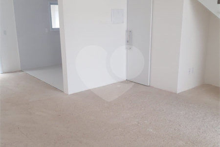 Casa à venda com 2 suítes no condomínio Residencial Américo de Figueiredo, Sorocaba - SP