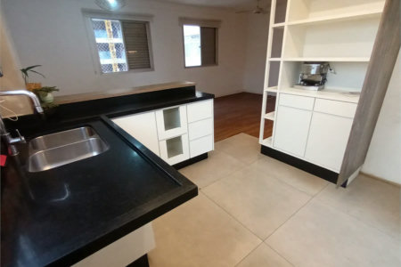 Cobertura à venda com 3 quartos em Vila Romana, São Paulo, SP