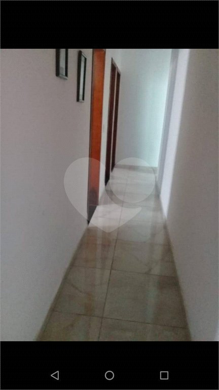 Casa à venda com 4 quartos, sendo 1 suíte, em Parque Santa Rosa, Suzano, SP