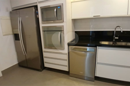 Apartamento à venda com 3 suítes em Jardim Fonte do Morumbi, São Paulo, SP