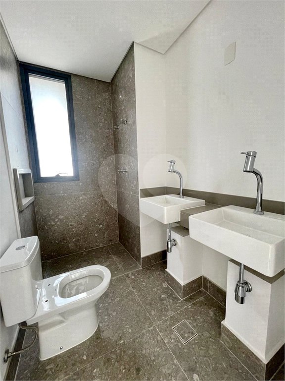 Apartamento à venda com 3 suítes em Jardim Vila Mariana, São Paulo, SP