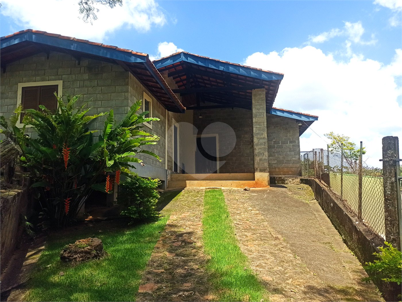 Sítio à venda com 13 quartos, sendo 4 suítes,  em Portão, Atibaia, SP