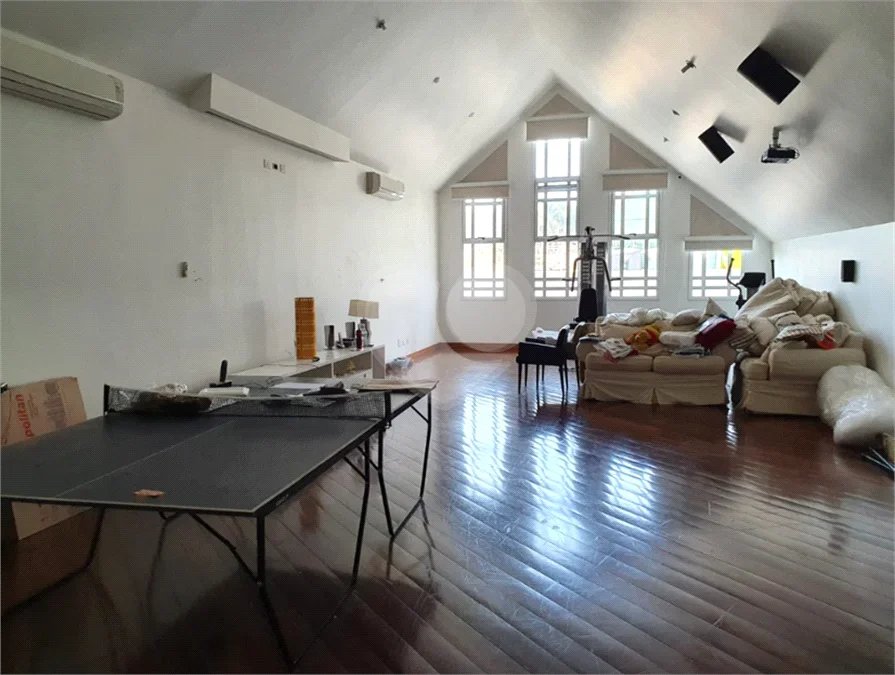 Casa à venda ou para alugar com 5 suítes no condomínio Residencial Morumbi Q.1, São Paulo - SP
