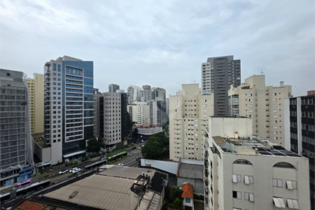 Apartamento à venda com 2 quartos, sendo 1 suíte, em Vila Olímpia, São Paulo, SP