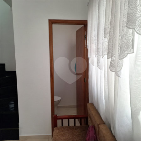 Casa à venda com 2 quartos no condomínio Residencial Cristal Lll, Mogi das Cruzes - SP