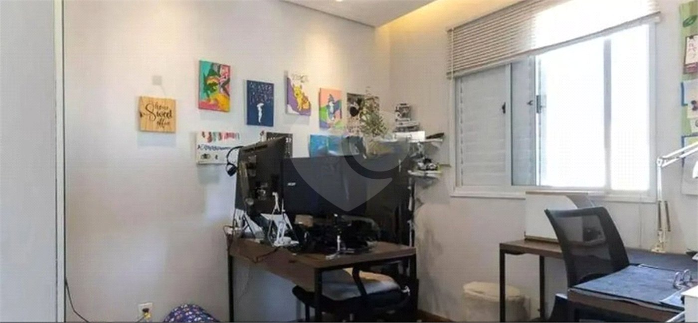 Apartamento à venda com 3 quartos, sendo 1 suíte, em Saúde, São Paulo, SP