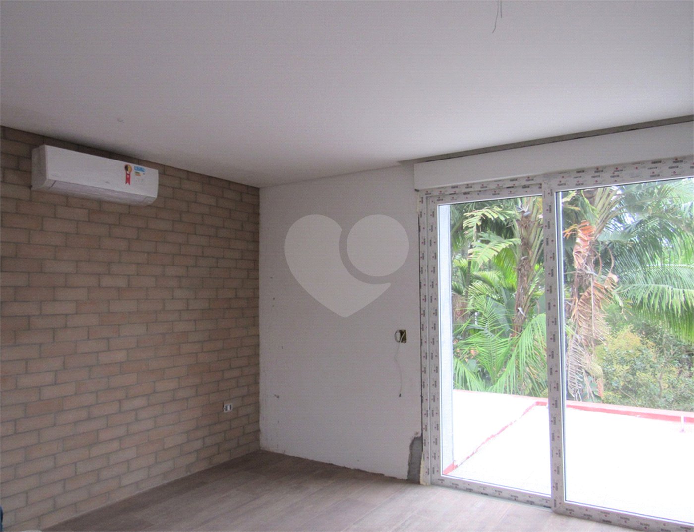 Casa à venda com 3 suítes no condomínio Gaia, São Paulo - SP
