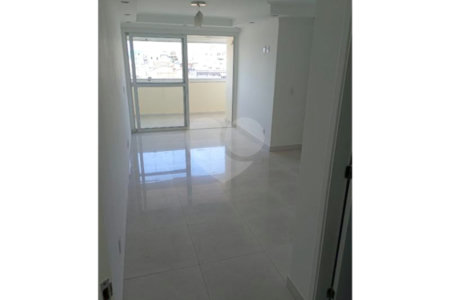 Apartamento à venda com 3 quartos, sendo 1 suíte, em Vila Gustavo, São Paulo, SP