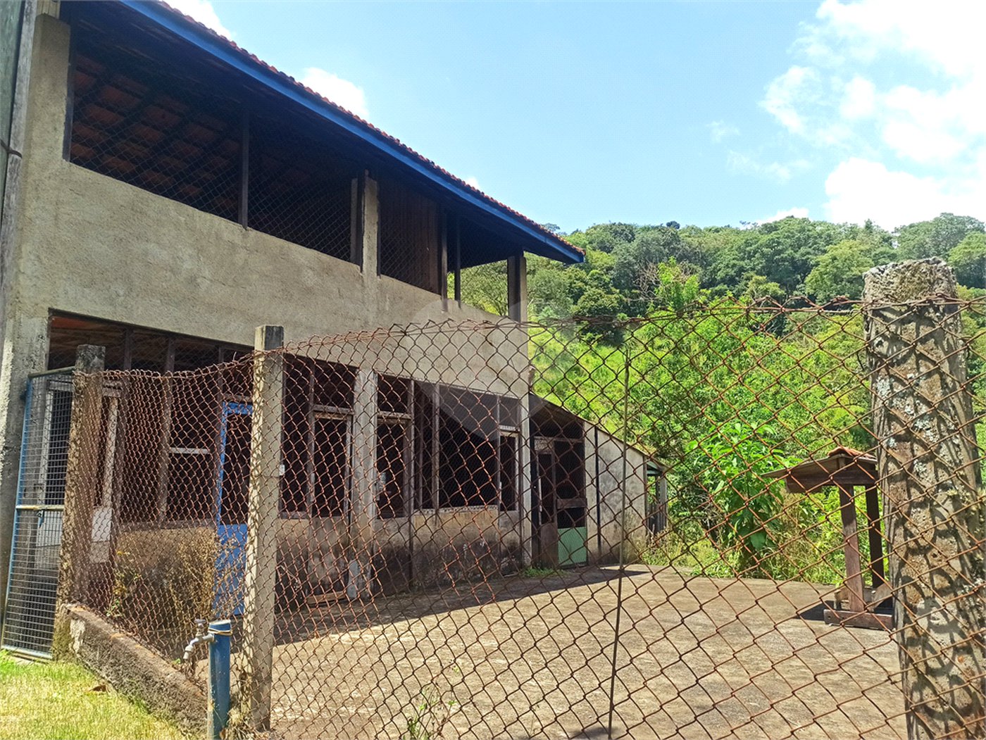 Sítio à venda com 13 quartos, sendo 4 suítes,  em Portão, Atibaia, SP