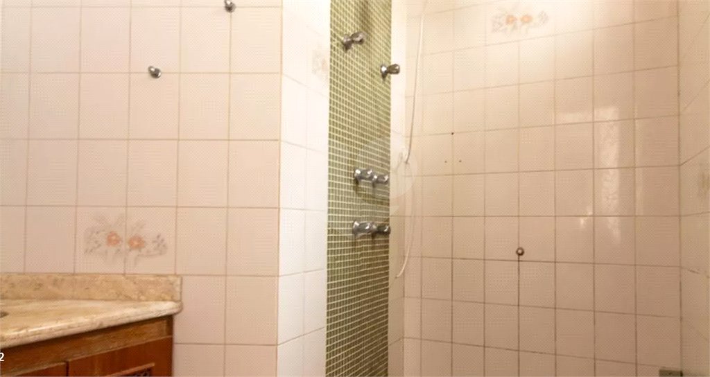 Casa à venda com 4 quartos, sendo 1 suíte, em Vila Tiradentes, São Paulo, SP