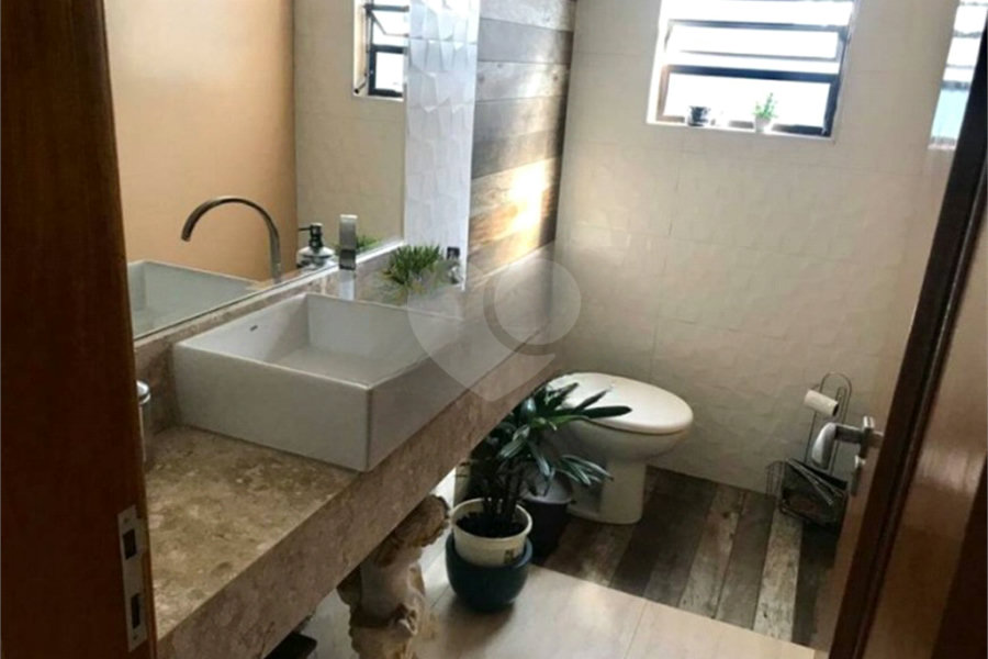 Sobrado à venda com 3 quartos, sendo 1 suíte, em Vila Guilherme, São Paulo, SP