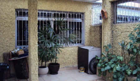 Sobrado à venda com 3 quartos, sendo 1 suíte,  em Parque Peruche, São Paulo, SP