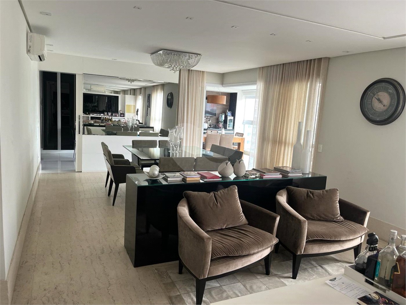 Apartamento à venda com 3 suítes em Vila Olímpia, São Paulo, SP