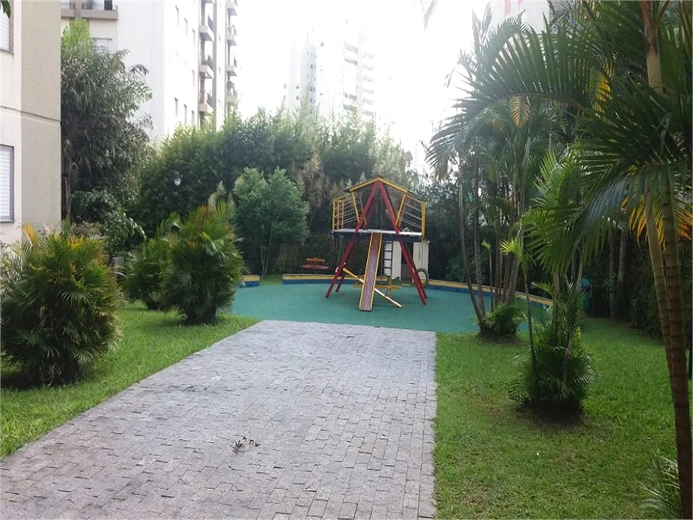 Apartamento à venda com 2 quartos em Vila Suzana, São Paulo, SP