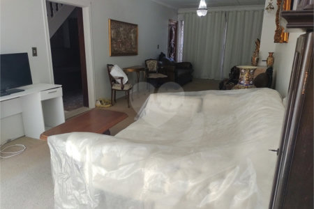 Casa de Vila à venda com 5 quartos, sendo 1 suíte,  em Alto da Boa Vista, São Paulo, SP