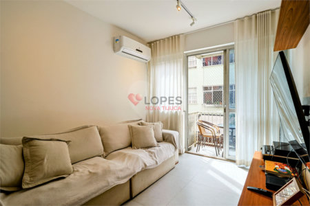 Apartamento à venda com 3 quartos, sendo 1 suíte,  em Lagoa, Rio de Janeiro, RJ