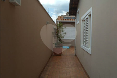 Casa à venda com 4 quartos, sendo 2 suítes, em Jardim Adalgisa, Araraquara, SP