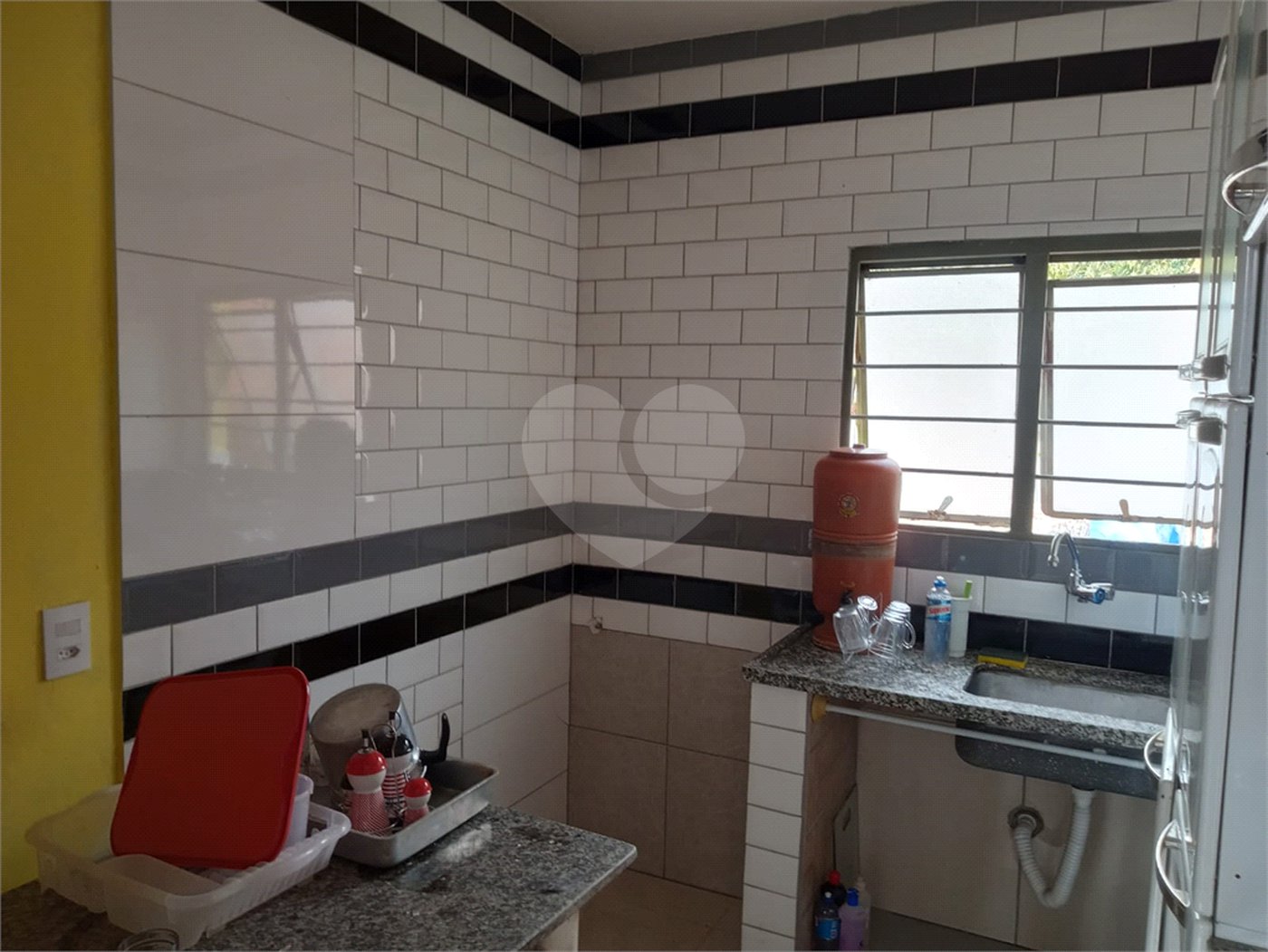 Chácara à venda com 2 quartos, sendo 1 suíte, em Área Rural de Alambari, Alambari, SP