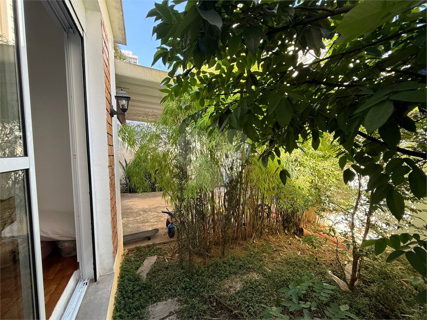 Casa à venda com 3 quartos, sendo 1 suíte, em Ipiranga, São Paulo, SP
