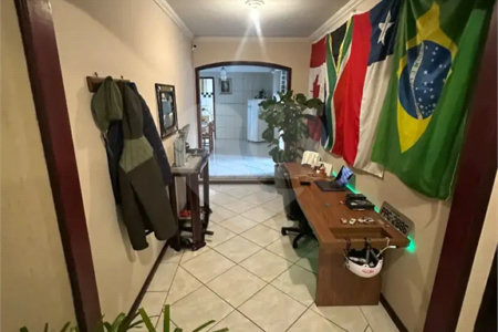 Casa à venda com 5 quartos, sendo 1 suíte,  em Parque Fernanda, São Paulo, SP