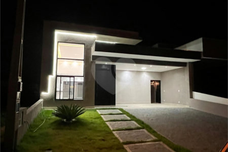 Casa à venda com 3 suítes no condomínio Campos do Conde I e II, Sorocaba - SP