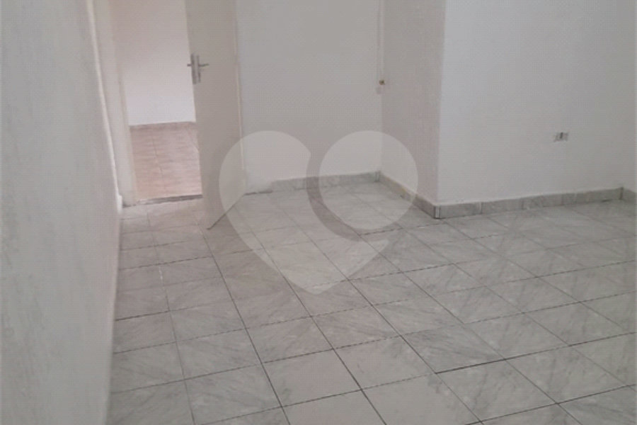 Sobrado à venda com 4 quartos em Tremembé, São Paulo, SP
