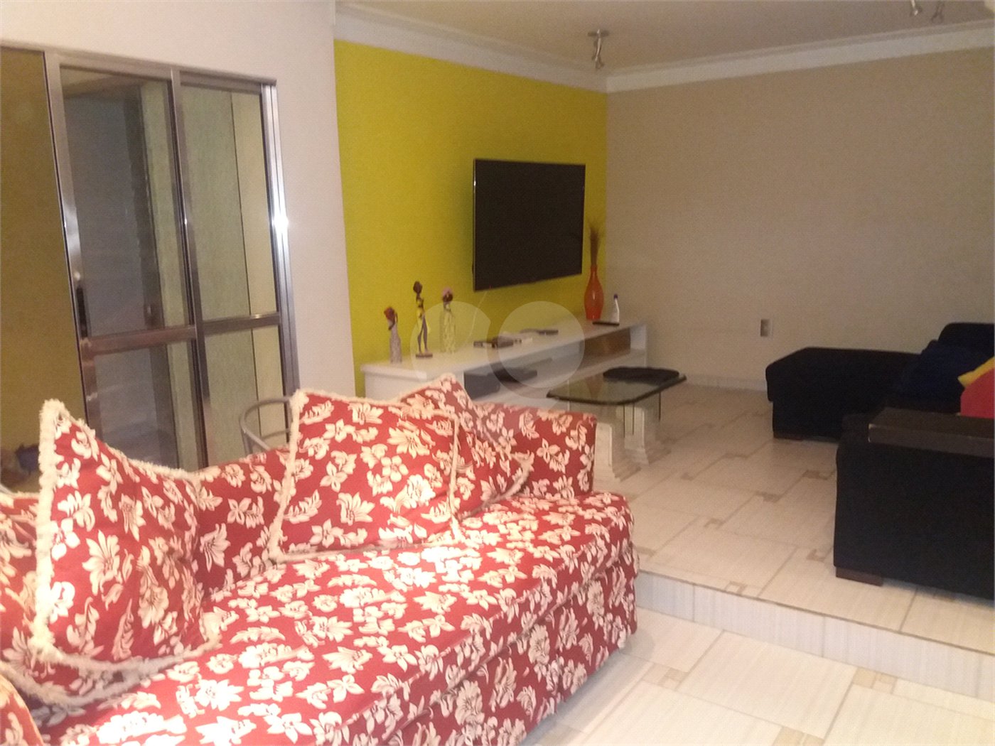 Sobrado à venda com 3 quartos, sendo 1 suíte,  em Vila Guilherme, São Paulo, SP