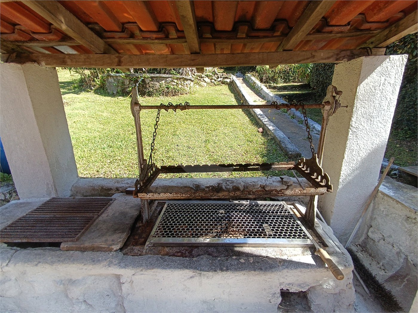 Chácara à venda com 4 quartos em Jardim Cardoso (mailasqui), São Roque, SP