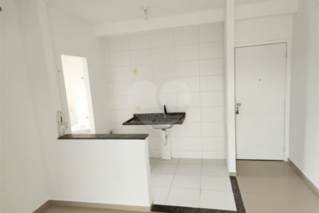 Apartamento para alugar com 2 quartos, sendo 1 suíte, em Villa DI Cesar, Mogi das Cruzes, SP