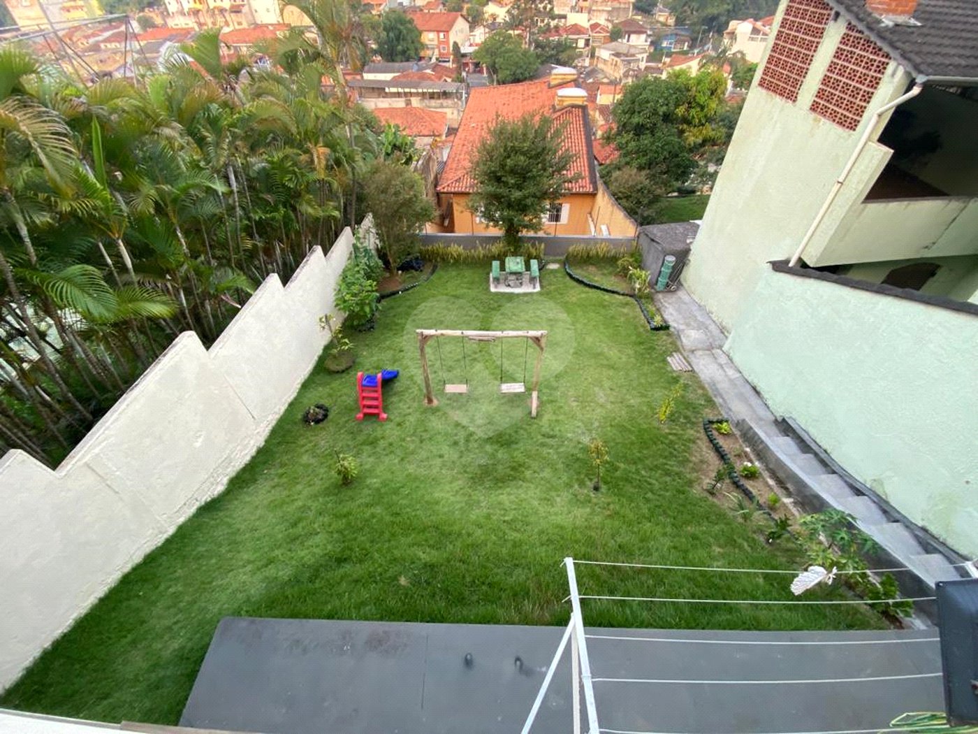 Sobrado à venda com 2 quartos, sendo 1 suíte, em Horto, São Paulo, SP