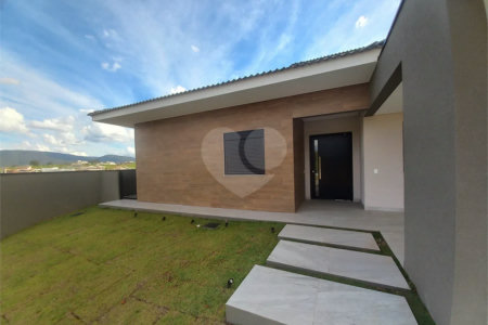 Casa à venda com 4 suítes em Paineiras, Itupeva, SP
