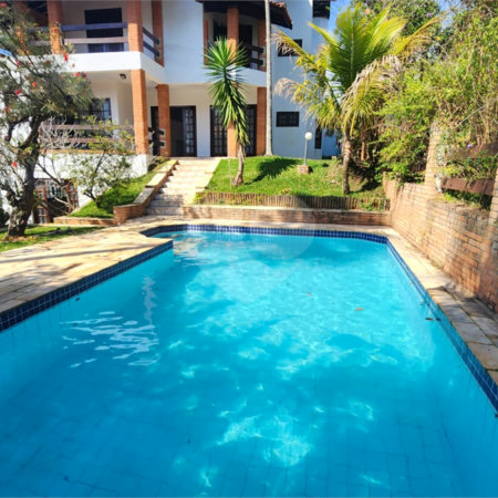 Casa à venda ou para alugar com 3 suítes no condomínio Villagio Capriccio, Louveira - SP