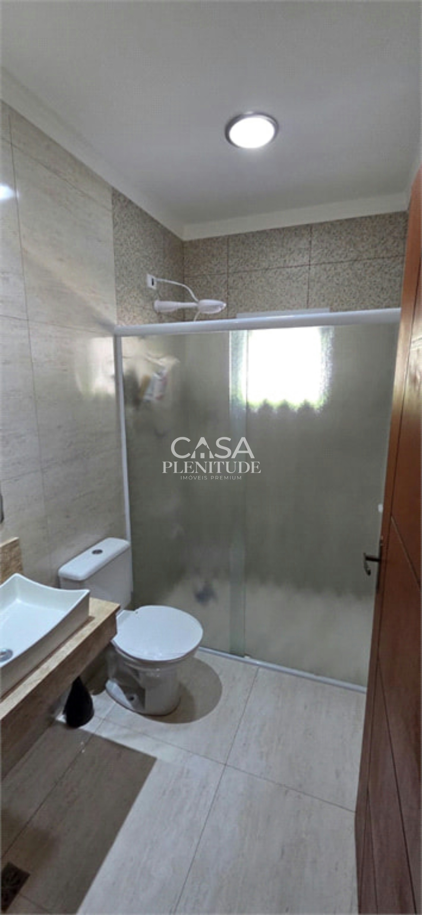Casa em condomínio à venda ou para alugar com 3 quartos, sendo 1 suíte, em Village da Serra, Araçoiaba da Serra, SP
