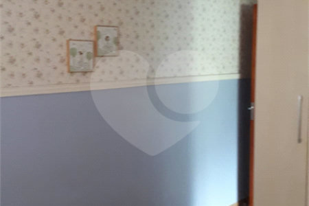 Casa à venda com 3 quartos, sendo 2 suítes,  em Vila Rosália, Guarulhos, SP