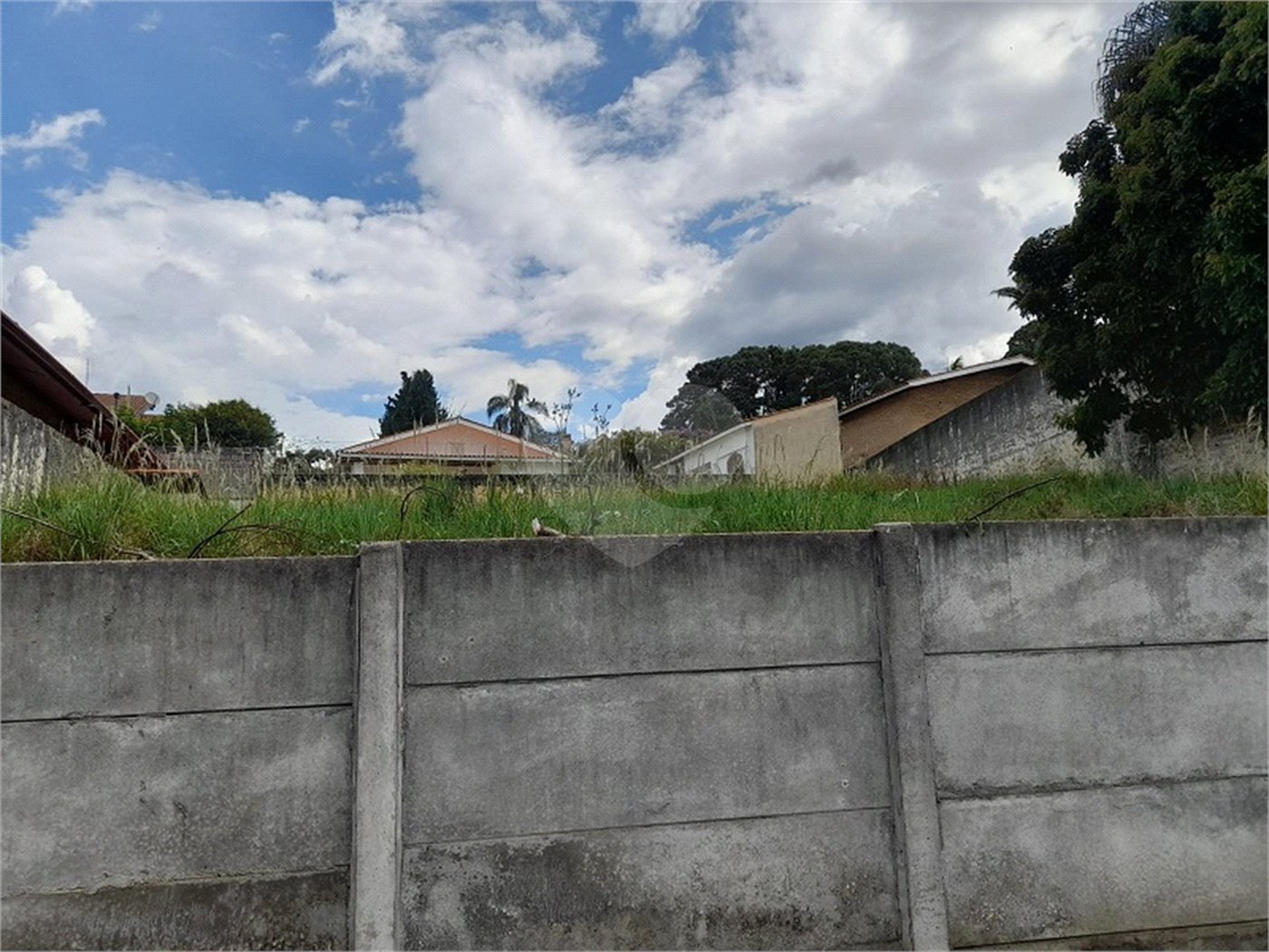Terreno à venda em Vila Santista, Atibaia, SP