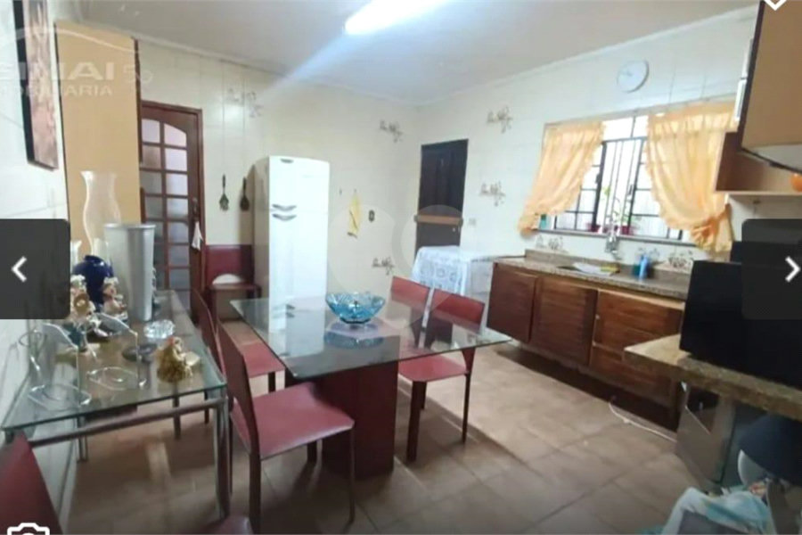 Casa à venda com 2 quartos, sendo 1 suíte,  em Barra Funda, São Paulo, SP