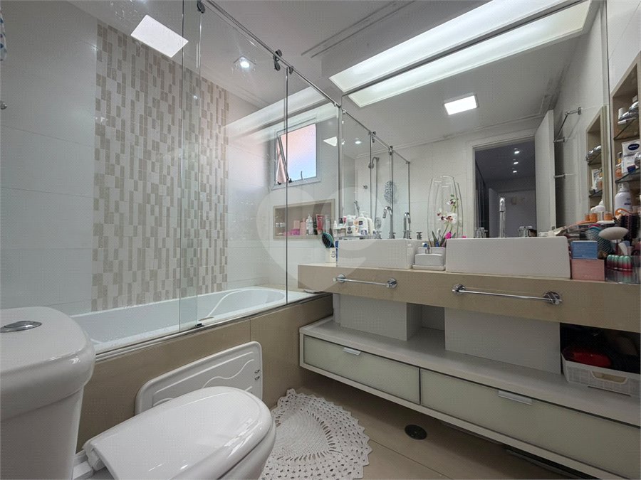 Apartamento à venda com 3 suítes em Jardim Marajoara, São Paulo, SP